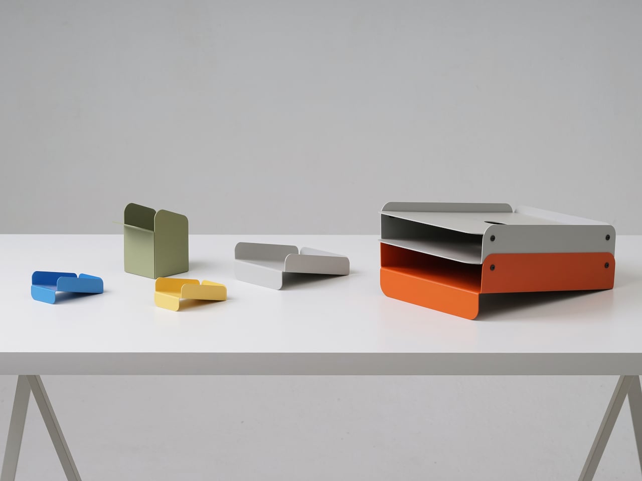 Fold Metal Once, Organize Your Entire Desk Forever - Yanko Design