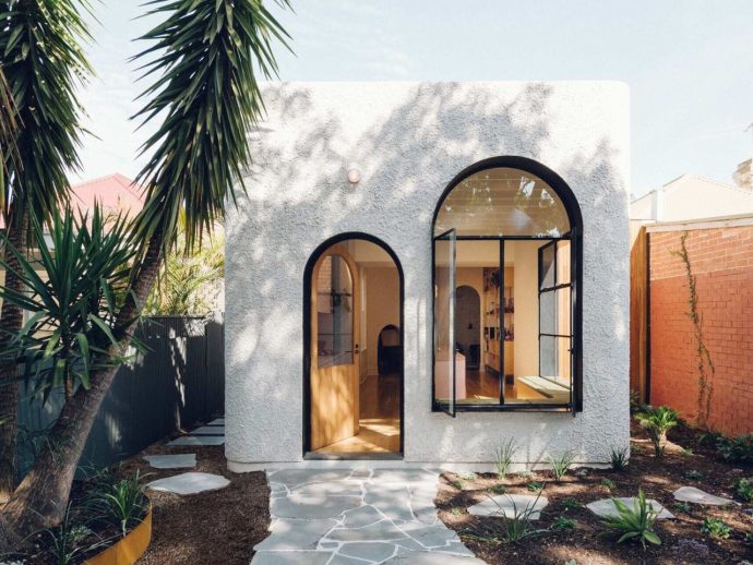 Quiet on the Street, Joyful at Heart! An Adelaide Cottage That Reveals Its Playful Soul