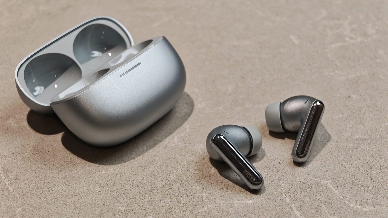 Redmi Buds 8 Pro Review: This €69.90 Earbud Punches Way Above Its