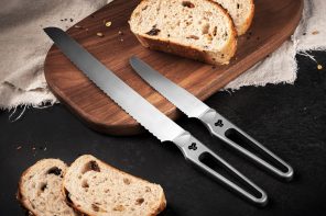 This Hollow-Handle Titanium Kitchen Knife Actually Shifts Its Own Balance Point Toward the Blade