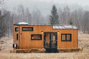 Tiny Houses Can’t Sleep Four? This 26-Footer Just Proved That Wrong