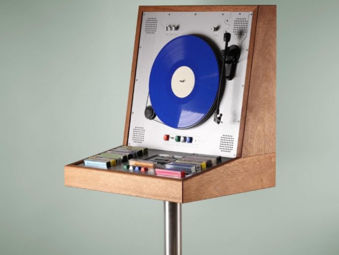 Arcade Game-shaped Wooden Cabinet Plays Vinyl Vertically and Cassette Tapes