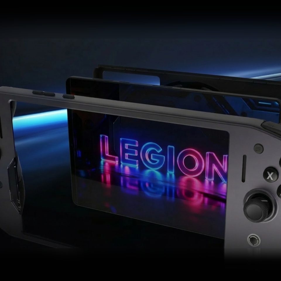 $73 Lenovo Gamepad Turns the Legion Y700 Into a Switch Lite Rival