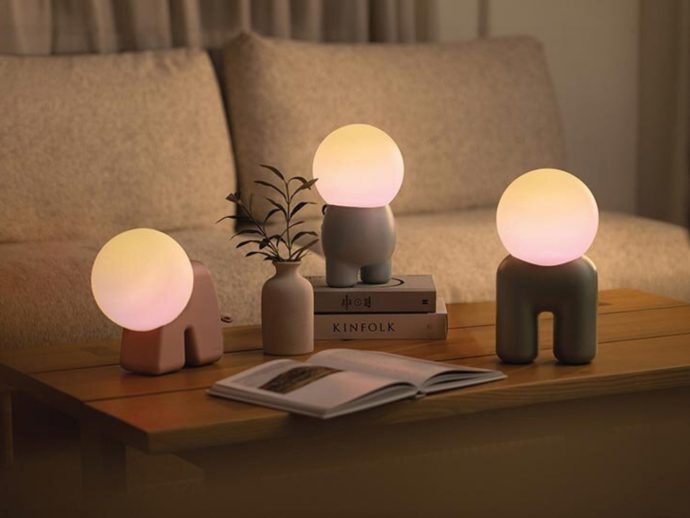 Buddy’s Wind-Up Mood Lamp Is the Anti-App We All Need