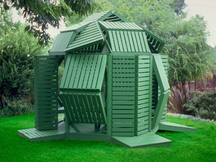 Michael Jantzen’s Garden Retreat Has 30 Panels to Rearrange by Hand