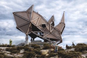 This Bio-mimicking Safari Deck Is Designed to Look Exactly Like a Rhino