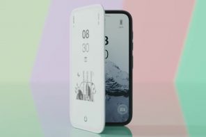 This E Ink Flip Case Shows the Time Without Ever Waking Your Phone