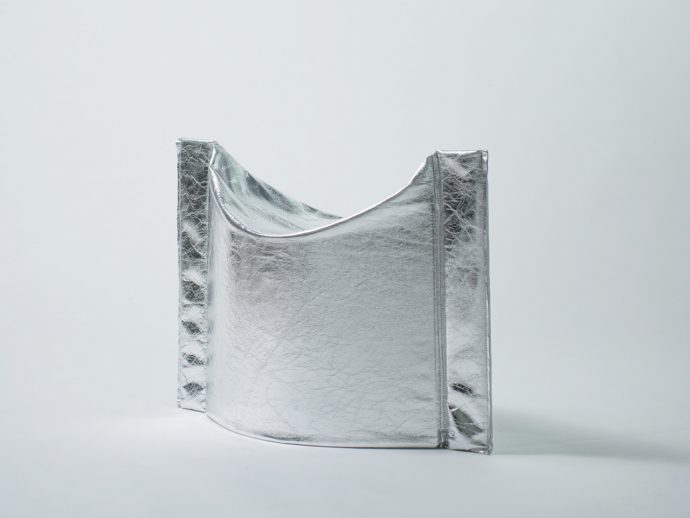 This Origami Stool Has No Legs, No Bolts, and Opens With One Press