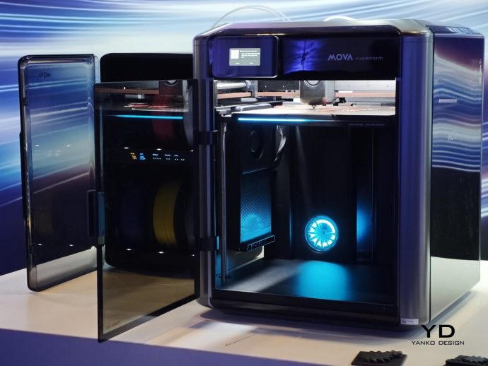 We Saw the AtomForm Palette 300 at CES, Now It Looks Even More Interesting