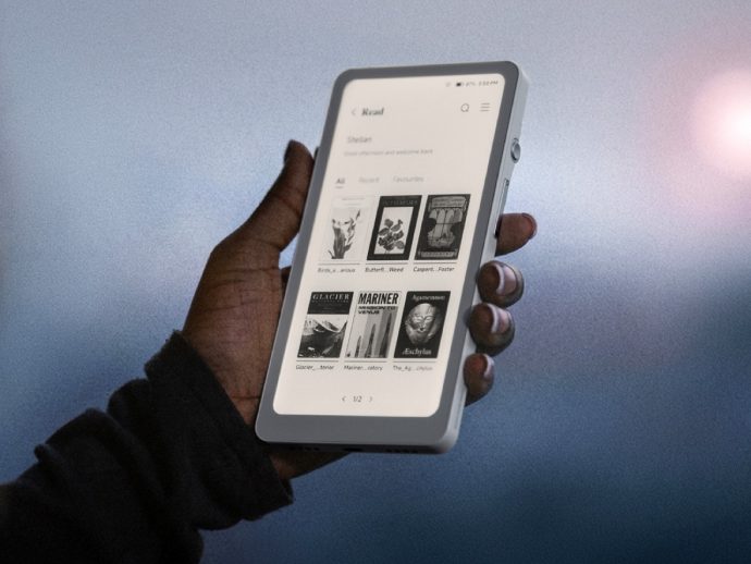 Someone Made The E-Ink Kindle Smartphone That Amazon Refused To Make