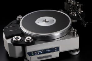 TechDAS Air Force IV turntable floats vinyl playback on a cushion of precision
