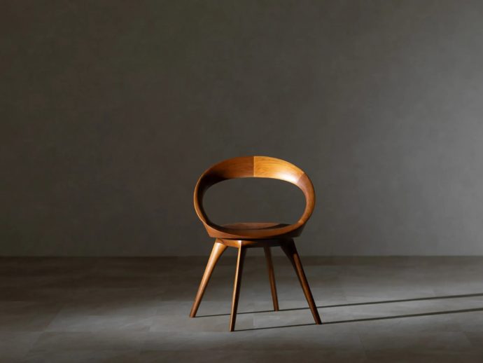 The Anello Chair Is 3 Design Eras in One Piece of Wood