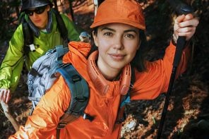 The Best Neck Air Conditioner for Hot Flashes Is Also the Best Mother’s Day Gift Right Now