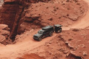 Addax Basecamp V3 features pull-out kitchen and rooftop tent, turns Jeep into off-grid adventure rig