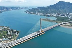 The World’s Longest Single-Mast Bridge Has Arrived