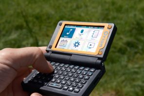 The Orion PDA Runs on Sunlight and Ignores the Internet by Design