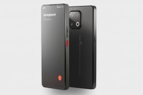 This Google-Free Phone Is IP68-Rated and Has a Replaceable Battery