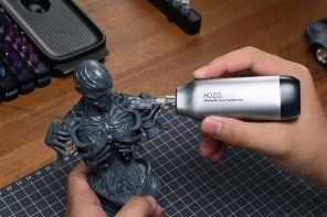 This Ultrasonic Cutter Vibrates 40,000 Times a Second For Cleaner 3D-Print Finishing. And It’s On Sale.