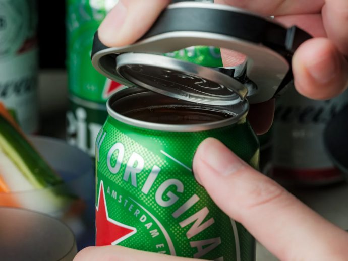 This Japanese Can Opener Removes the Entire Top and Makes Your Beer Taste Like Draft