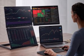 Portable L-Shaped Triple Screen Monitor turns your laptop setup into a 2×2 command center