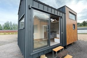 Mini House 300 x 600 Is the Back-to-Basics Tiny Home Built for Two