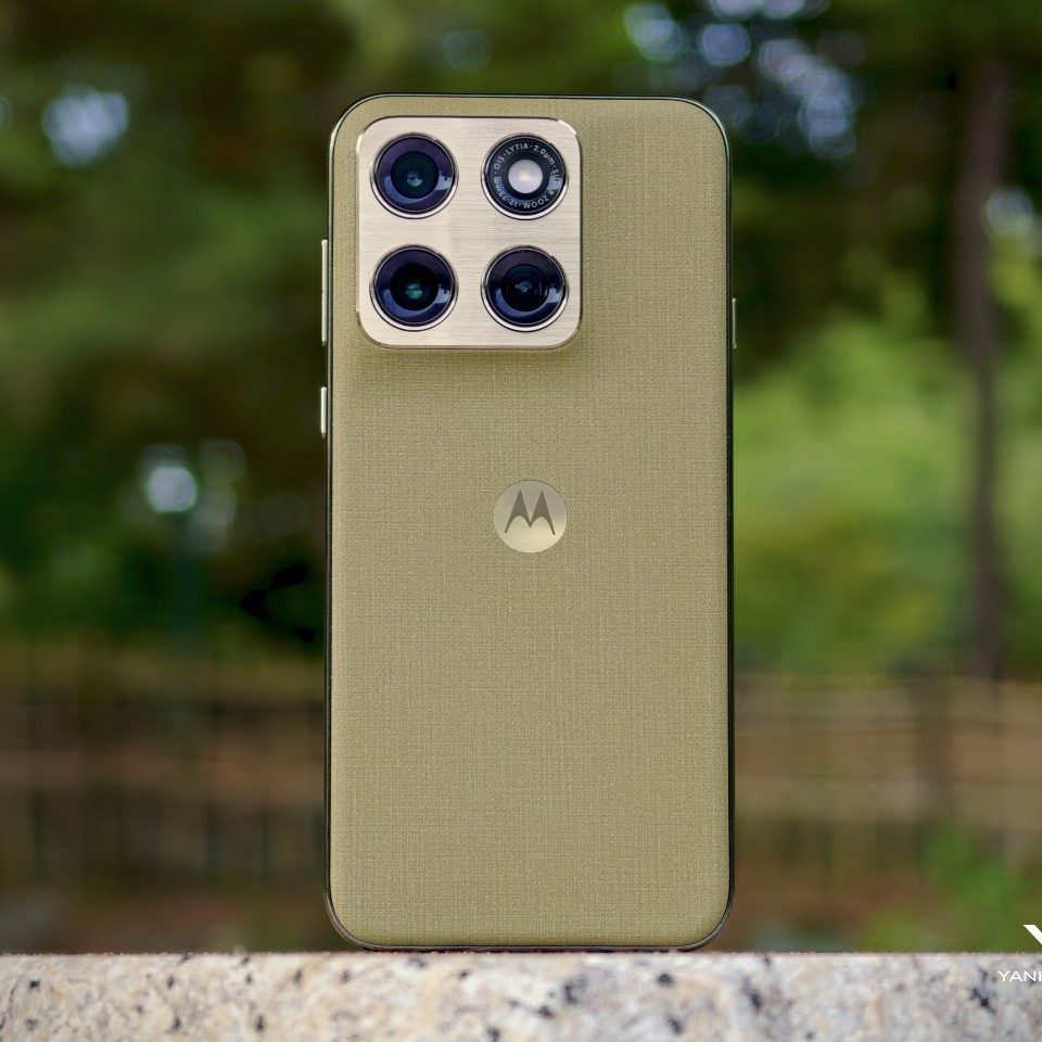 Motorola Edge (2026) Review: Beautiful, Brilliant, and an Acquired