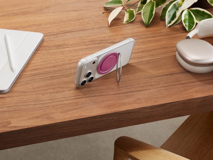 The 2.6mm PopSocket That Didn’t Work in 2012 Is Finally Here for $39