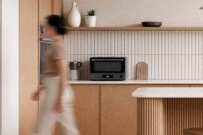 The $429 Microwave With a Drop-Down Door and No Spinning Turntable