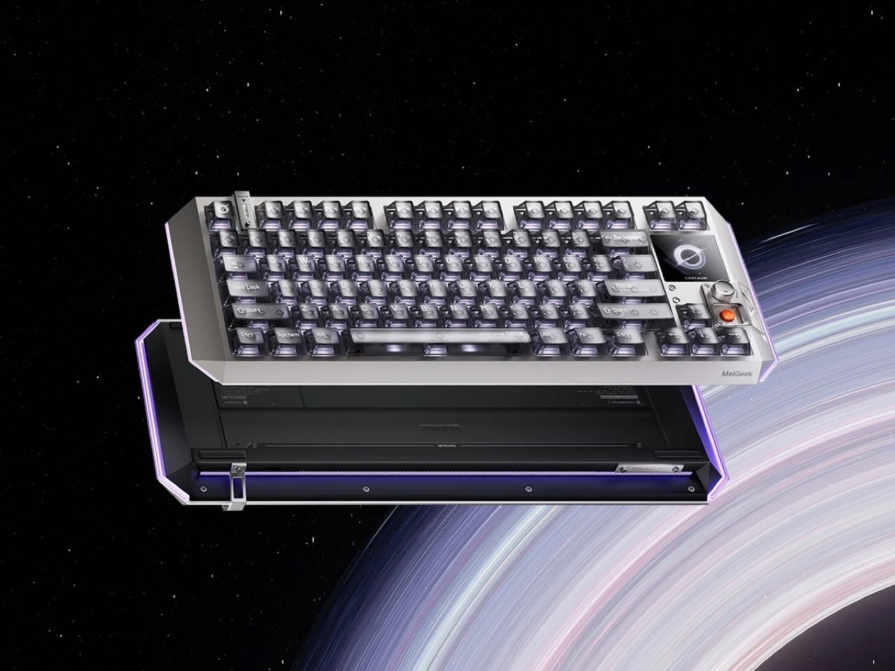 You Stopped Seeing Your Desk. These 7 Objects Finally Change That