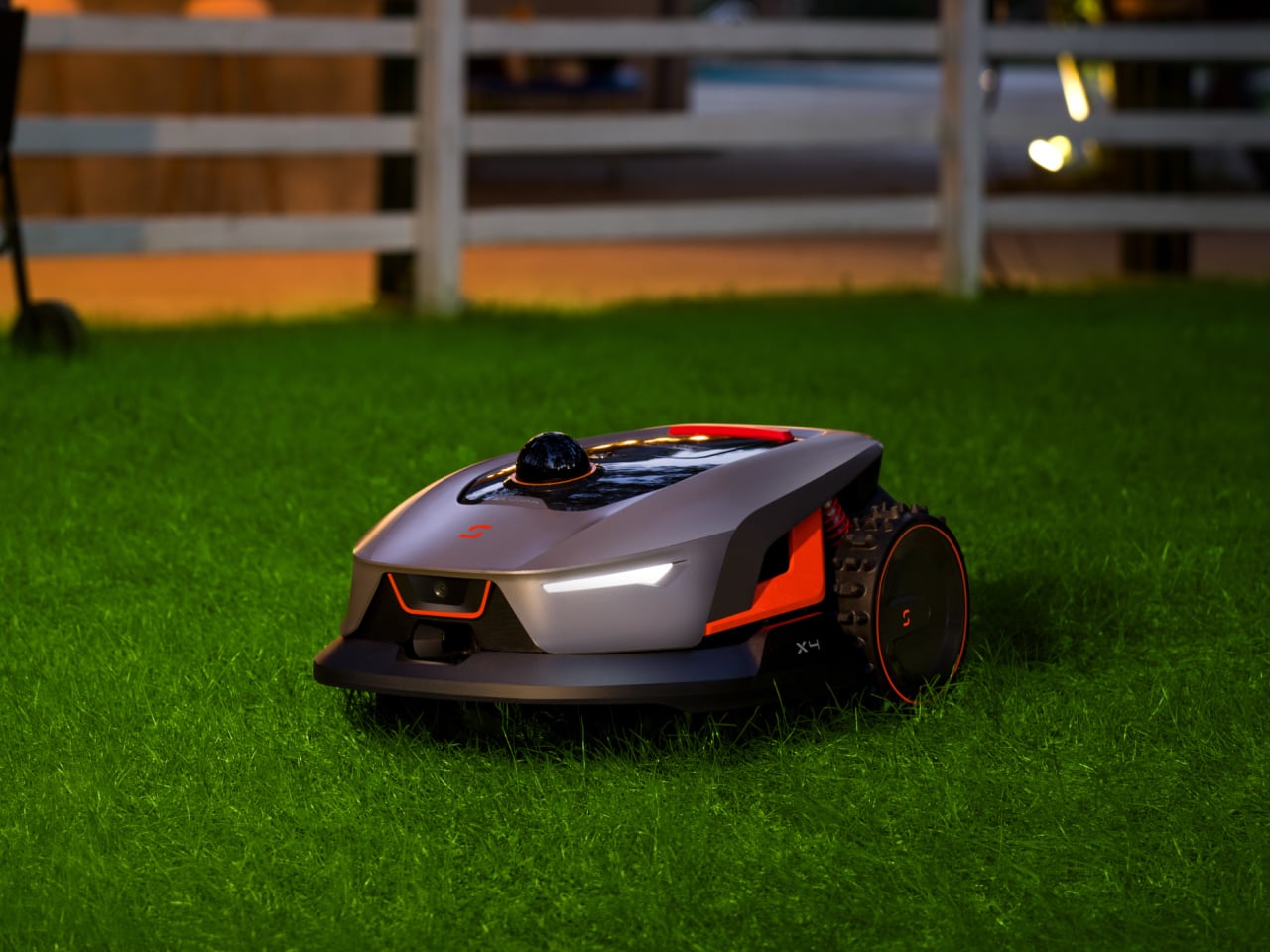yankodesign.com - Gaurav Sood - Award-winning Sunseeker robot lawn mower can maintain a football field without boundary wires