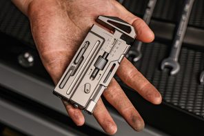 This Titanium EDC Wrench Hides a Caliper, Ratchet, Pen, and Scalpel in a Palm-sized Body