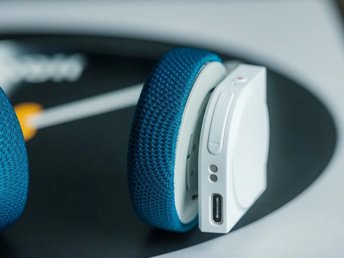 5 Best Travel Accessories Every Man Needs to Pack for Summer 2026 — None From an Airport