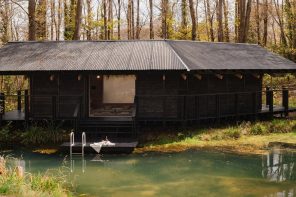 This 38-Square-Metre Cabin in East Sussex Is Wrapped in Charred Timber and Built Entirely Around Yoga