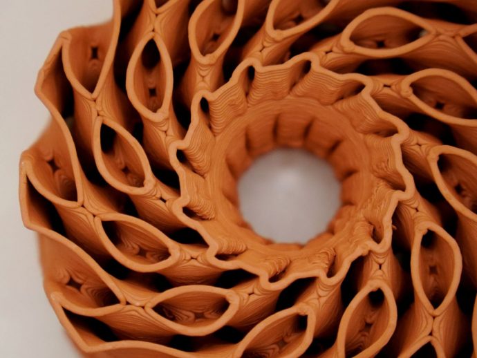 5 Terracotta Coolers That Look Like Sculptures and Work Without Power
