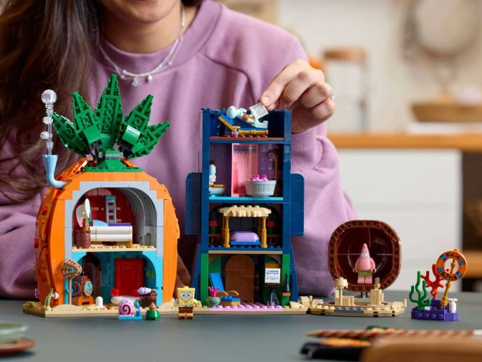 After 14 Years, LEGO’s SpongeBob Is Back and Fully Grown Up