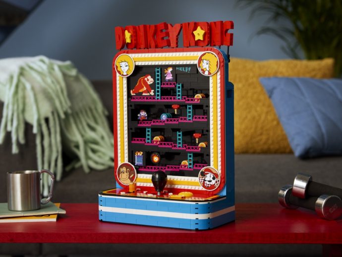 LEGO built a working Donkey Kong arcade game that lets you throw barrels at Super Mario