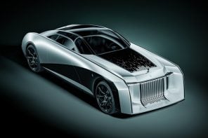 Rolls-Royce Firmament Concept Turns the Hood Into a Meteor Shower Chasing the Spirit of Ecstasy