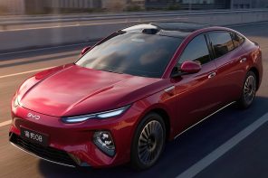 BYD Seal 08 is a $29K flagship EV with 905 km range that already secured 65,000 orders