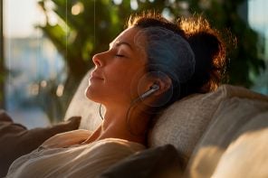 Health Apps Know You’re Stressed, HealingFit TWS Helps You Act on It