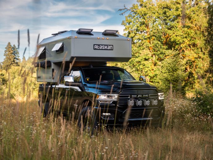 HS 640 is the most lightweight and accessible Alaskan Campers ever built