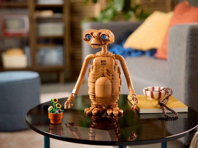LEGO Just Built the E.T. Every 80s Kid Always Wanted