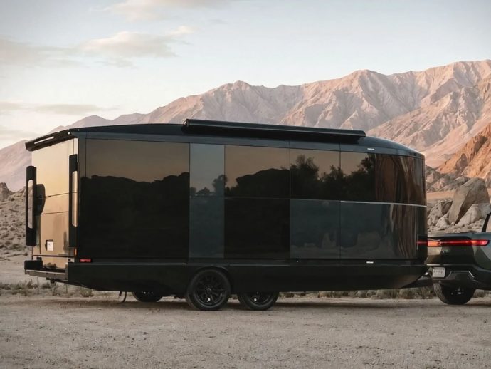 New Aboard T4 self-propelled electric travel trailer is built for extended off-grid living