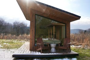 This Tiny House on Wheels Lives Bigger Than It Has Any Right To