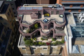 Smart’s Place Turns a Covent Garden Rooftop Into a Full-Blown London Home