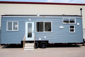 This 368 Sq Ft Tiny Home Has a Murphy Bed, Incinerating Toilet, and More Clever Storage Than Most Apartments
