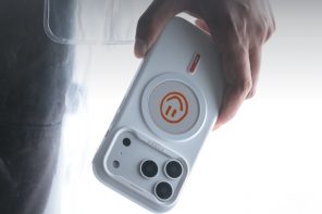This iPhone Case Shows Any Photo You Want, Even With the Phone Off