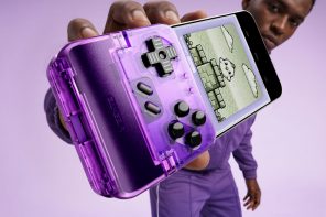Transparent Purple Makes This $35 Phone Controller Impossible to Ignore