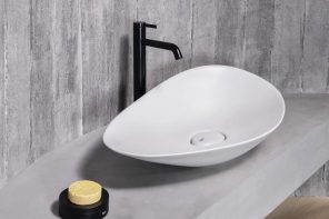 Roca’s New Bathtub and Basin Turn Recycled PET Bottles Into Sculptural Bathroom Design