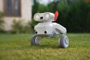 Beni Is What Sony Aibo Grew Up to Be – A $549 Camera Robot That Captures Life While You Live It