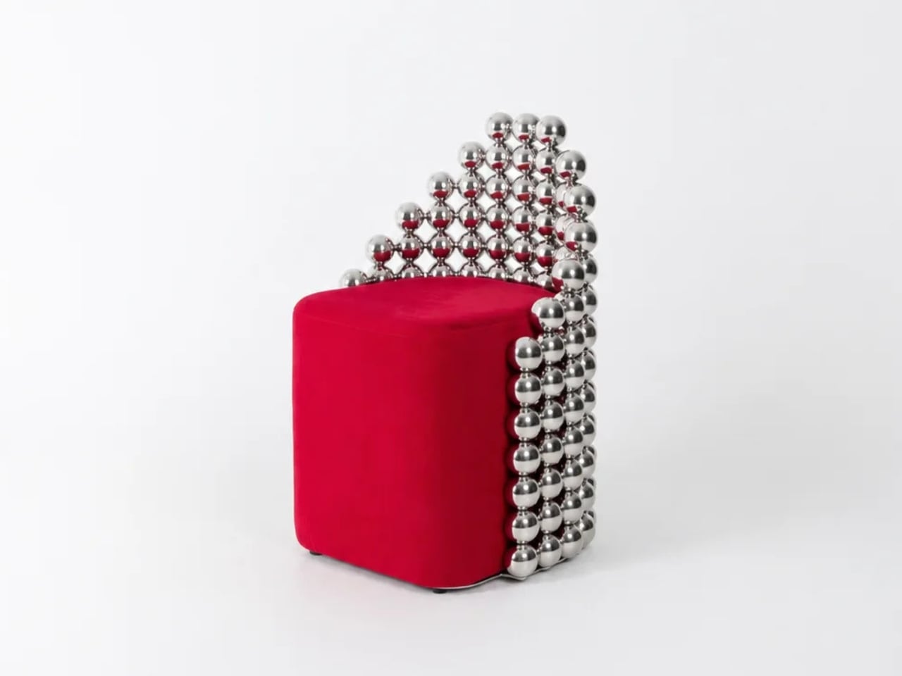 Chrome Spheres Are Now Furniture, and It’s Surprisingly Beautiful